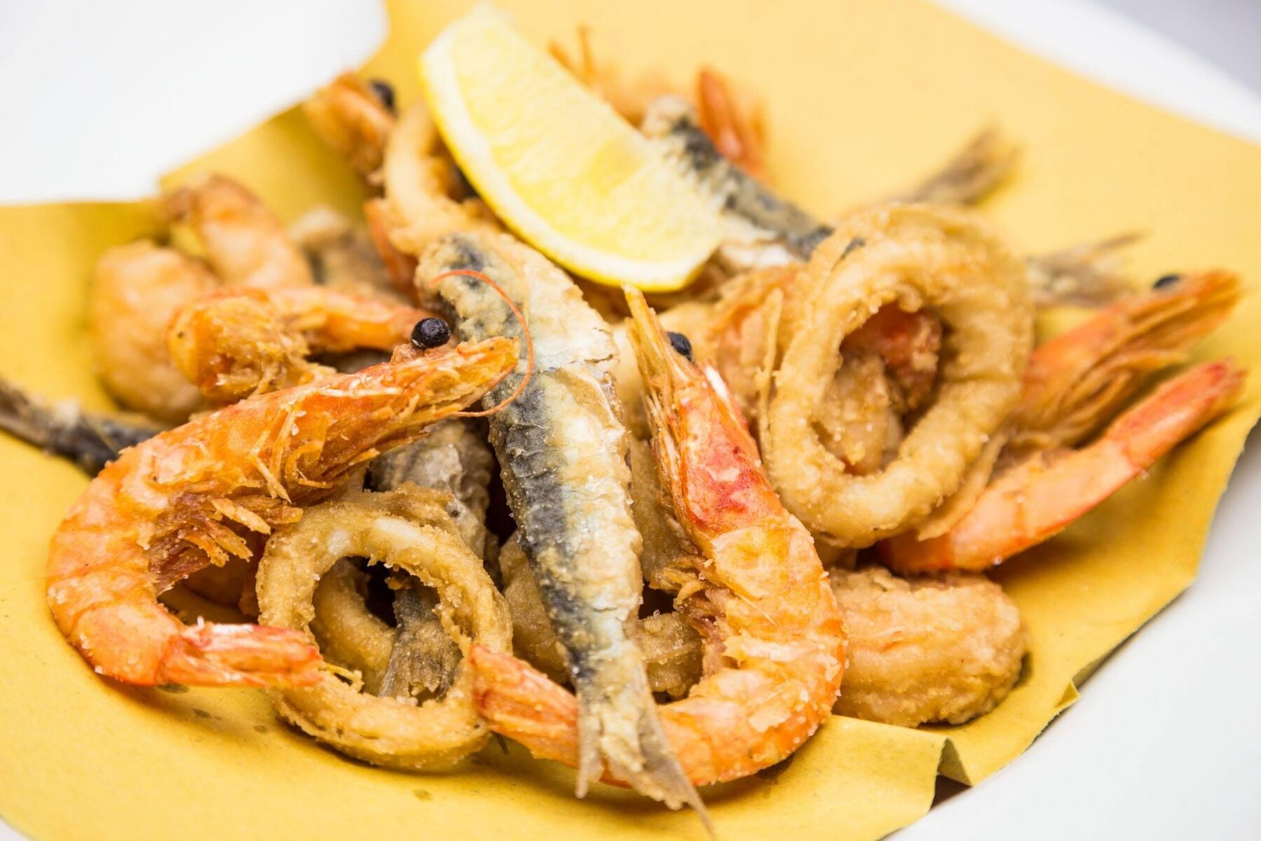 Frittura di pesce met citroen